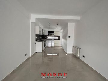 VENTA • LINIERS • MONOAMBIENTE • A ESTRENAR • BALCON • CATEGORIA