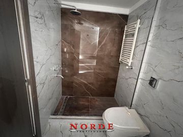 VENTA • LINIERS • MONOAMBIENTE • A ESTRENAR • BALCON • CATEGORIA