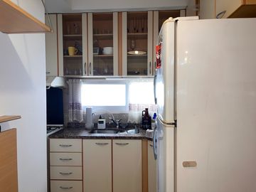 Disponible departamento en alquiler amoblado 3 ambientes en Belgrano con cochera fija cubierta!