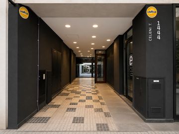 VENTA: Departamento monoambiente con balcón en Centro,  Rosario.