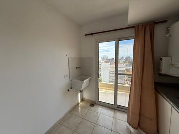 Departamento monoambiente con cochera en el Centro de Rosario