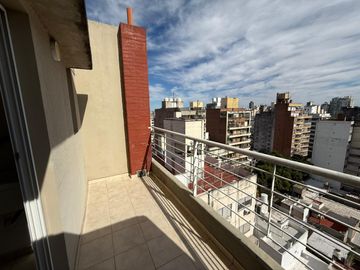 Departamento monoambiente con cochera en el Centro de Rosario