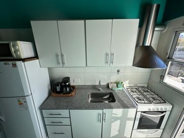 DEPARTAMENTO DOS AMBIENTES-ALMAGRO-ALQUILER TEMPORAL