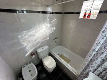 DEPARTAMENTO DOS AMBIENTES-ALMAGRO-ALQUILER TEMPORAL