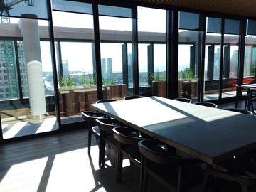 Alquiler Departamento 2 ambientes tipo loft en Quartier del Bajo, con cochera y amenities