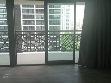 Alquiler Departamento 2 ambientes tipo loft en Quartier del Bajo, con cochera y amenities