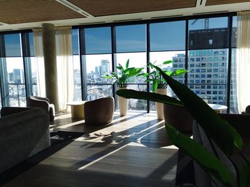 Alquiler Departamento 2 ambientes tipo loft en Quartier del Bajo, con cochera y amenities