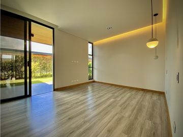 Venta Lujosa Casa Campestre Estrenar Parcelacion Llanogrande