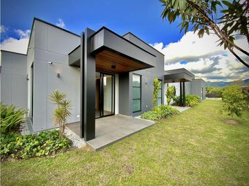 Venta Lujosa Casa Campestre Estrenar Parcelacion Llanogrande