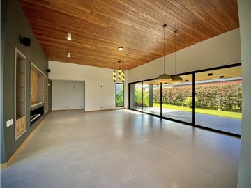 Venta Lujosa Casa Campestre Estrenar Parcelacion Llanogrande