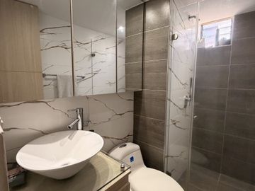 APARTAMENTO EN VENTA CR. PARQUES DEL LIMONAR 1