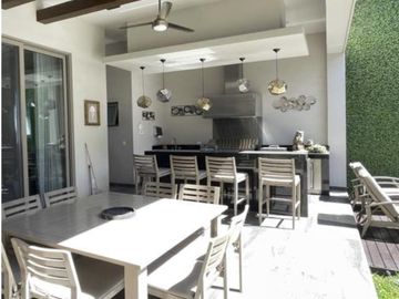 Casa en Venta Cumbres Elite Premier Vesubio