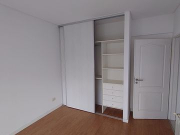 VENTA DEPARTAMENTO 2 AMB A ESTRENAR BALCON FLORES