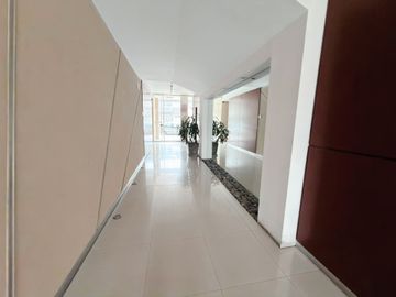VENTA MONOAMBIENTE DIVIDIDO CON BULERA, FLORES