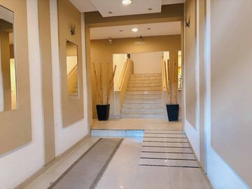 VENTA 3 AMB CON BALCON Y COCHERA BARRIO FLORES