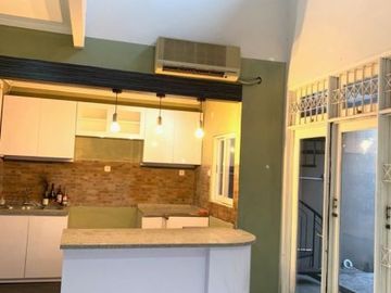 Dijual Rumah Bangunan 2 Lantai Di Graha Family Surabaya