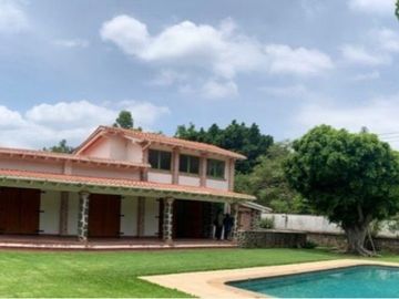 Bonita casa en Tepoztlán