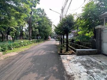 DIJUAL RUMAH di Jl BACANG / GANDARIA, KEBAYORAN BARU, JAKSEL