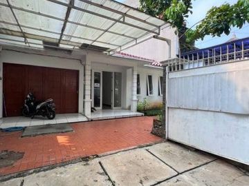 DIJUAL RUMAH di Jl BACANG / GANDARIA, KEBAYORAN BARU, JAKSEL