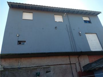 VENTA EN BLOCK 4 DEPARTAMENTOS MAS CHALET