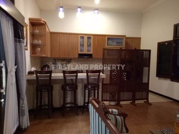 Rumah eksklusif bebas banjir di Banyumanik