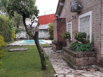 Se vende hermoso Chalet en Gral Rodriguez