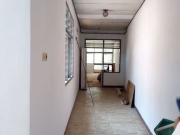 Jual Cepat Rumah Tengah Kota Nol Jalan Raya di Kota Surabaya Pusat