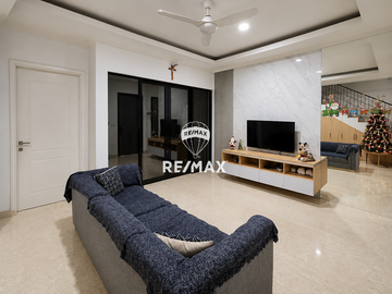 TURUN HARGA DIJUAL CEPAT! Rumah 3 Lantai Cluster Winona, Alam Sutera