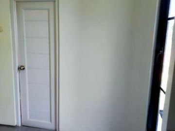 Rumah minimalis 2 lt selangkah tol Desari di Rangkapan Jaya Depok