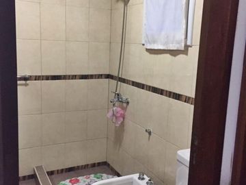 HERMOSA CASA EN VENTA EN COUNTRY LUJAN DEL SOL