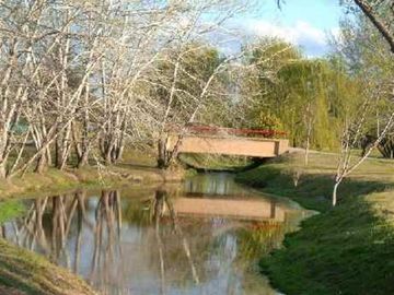 HERMOSA CASA EN VENTA EN COUNTRY LUJAN DEL SOL