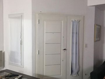 HERMOSA CASA EN VENTA EN COUNTRY LUJAN DEL SOL