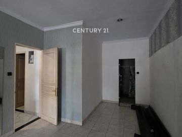 Dijual Rumah Besar Di Boulevrad Hijau Harapan Indah Bekasi