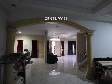Dijual Rumah Besar Di Boulevrad Hijau Harapan Indah Bekasi