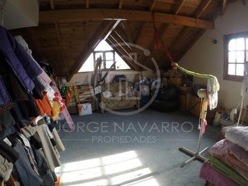Importante Chalet Sobre Calle Congreso - Malaver - General San Martin