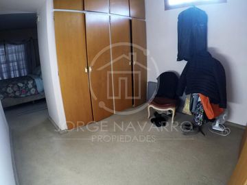 Importante Chalet Sobre Calle Congreso - Malaver - General San Martin