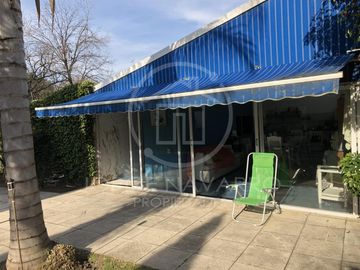 Importante Chalet Sobre Calle Congreso - Malaver - General San Martin