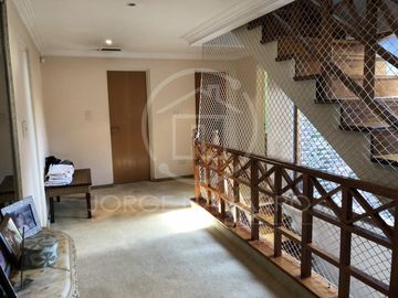 Importante Chalet Sobre Calle Congreso - Malaver - General San Martin