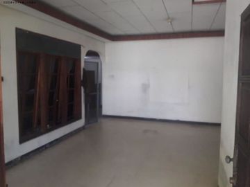 Rumah Medayu Rungkut Hadap Selatan
