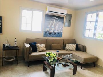 Venta: Casa de 2 recámaras en residencial de Santa Clara, Coclé