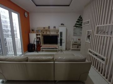 Rumah di Taman Asri Larangan, Tangerang. Fully furnished