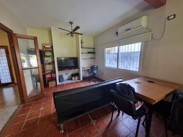 Chalet en venta en Villa Club