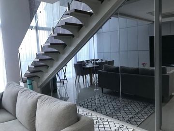 *DISEWAKAN APARTEMEN SOHO SKYLOFT CIPUTRA WORLD*