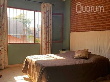 Casa de 3 dormitorios en VENTA en Zona Residencial y Comercial de Yerba Buena