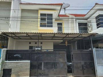 Rumah 2 Lantai Lebak Listrik 2200w, hadap barat
