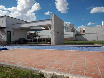 Pedregal de Schoenstatt, casa nueva,   alberca, cancha de tenis, vigilancia