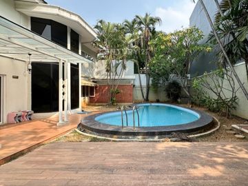 Dijual Rumah Hook Pondok Indah Ada Halaman & Pool #298987