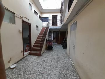 casa en venta en santa librada-usme. Cod V7214701