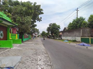 Tanah Strategis di Purwomartani, Hanya 2 Kavling Saja