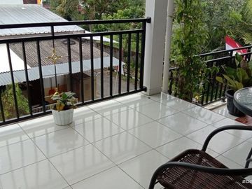 RUMAH SIAP HUNI 2 LANTAI DEKAT PEMDA SLEMAN